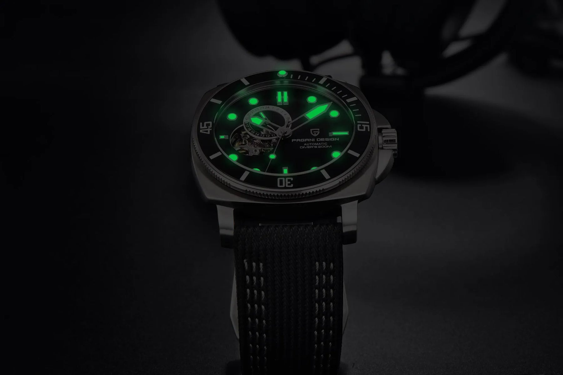 Relógio Pagani moda safira 200m à prova água automático timecode