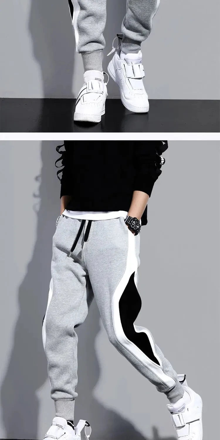 Calça Moleton Masculina com patchwork esportivo